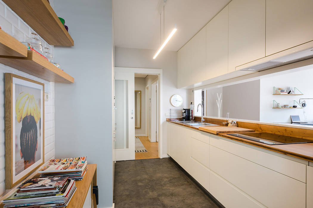 Apartamento Contemporâneo, ShiStudio Interior Design ShiStudio Interior Design Кухонные блоки