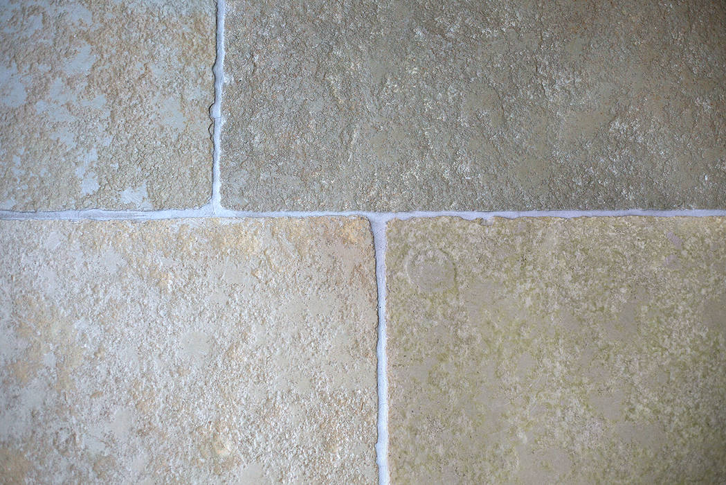 A Beautiful Entrance Umbrian Limestone Rustic Style Corridor