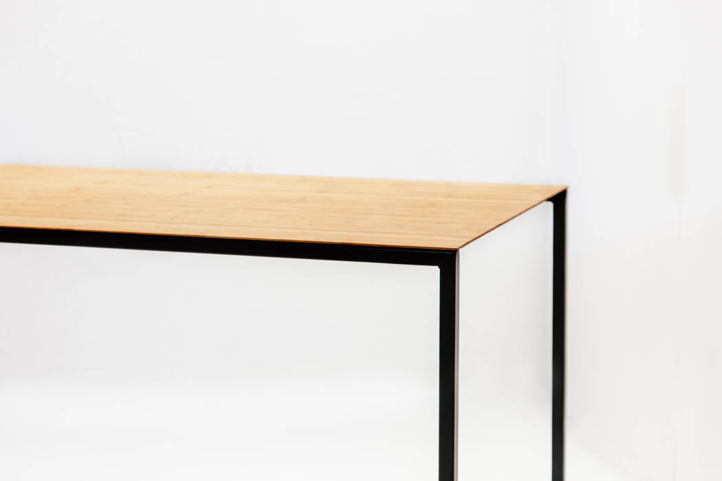 Maatwerk - Wandkasten, stoelen en eet- en vergadertafels, Studio Perspective Studio Perspective Їдальня Метал Таблиці