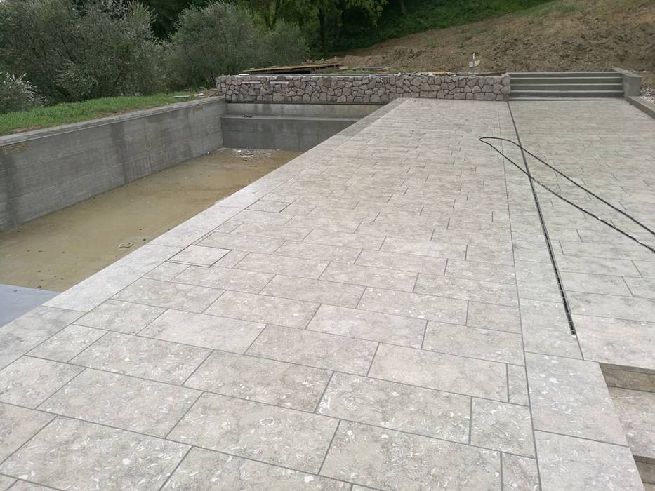 Una casa immersa nel verde con una stupenda piscina ., Aquazzura Piscine Aquazzura Piscine Pool