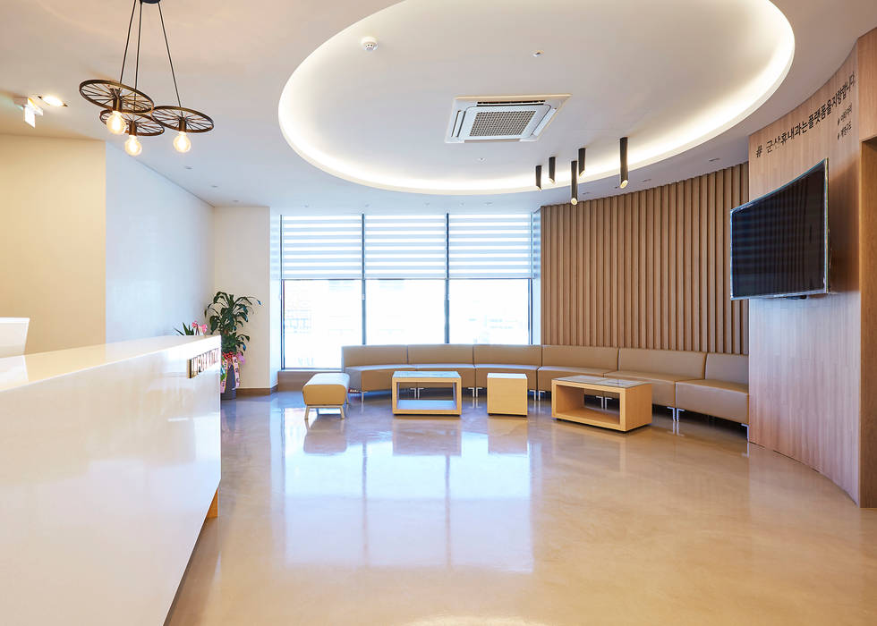 homify Commercial spaces Hospitals