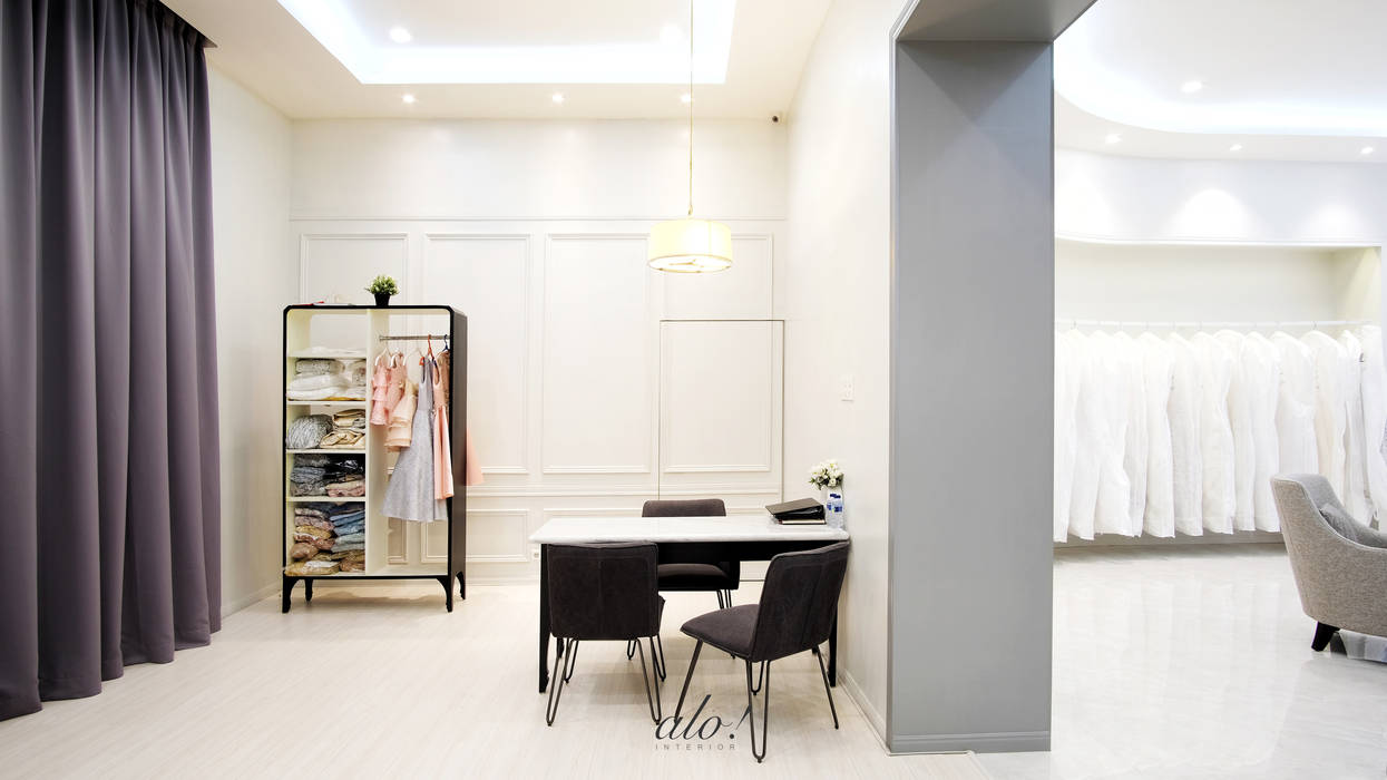 Yunita Lim Couture Studio Alo Ruang Komersial retaildesign,designretail,interiormedan,medaninterior,boutiquedesign,designboutique,yunitalim,Ruang Komersial