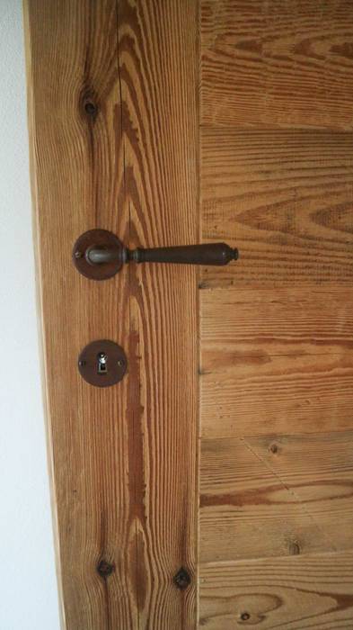 PORTE IN LEGNO DI RECUPERO, RI-NOVO RI-NOVO Rustic style doors Wood Wood effect Doors