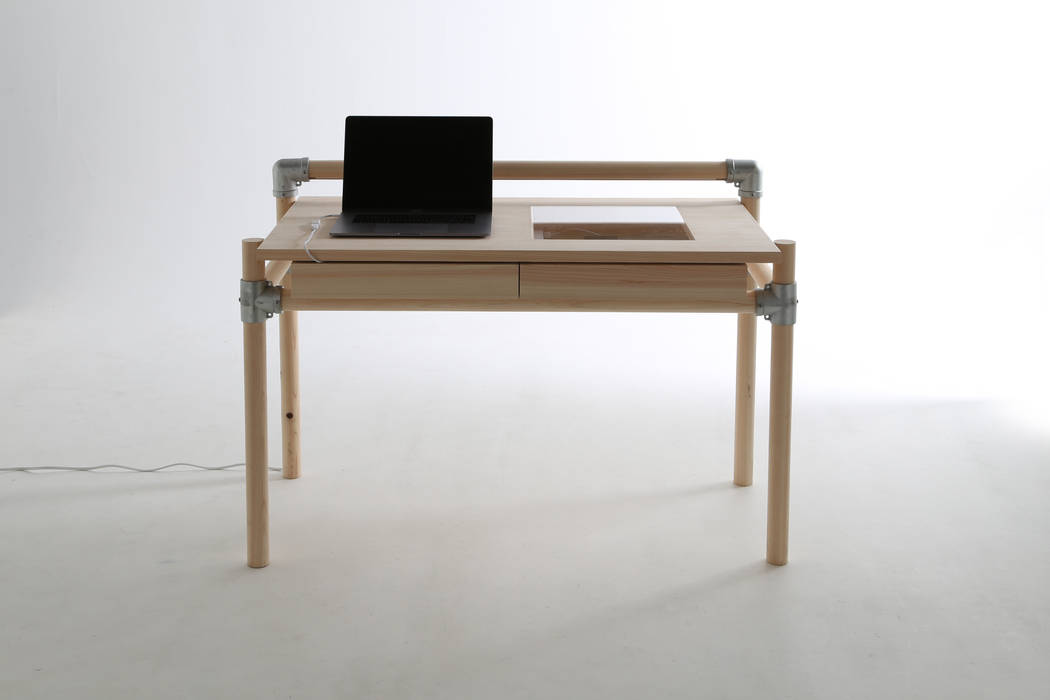 CONSENTABLE/mok, CONSENTABLE CONSENTABLE Phòng học/văn phòng phong cách hiện đại Gỗ Wood effect Desks