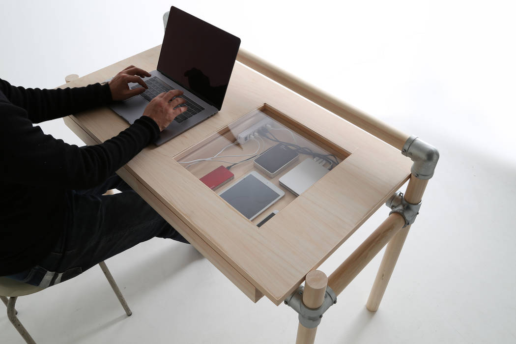 CONSENTABLE/mok, CONSENTABLE CONSENTABLE Modern study/office Wood Wood effect Desks