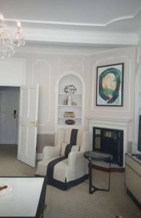 Belmond Mount Nelson Hotel, Custom Art Framing (Pty) ltd Custom Art Framing (Pty) ltd Otros espacios Papel Cuadros y pinturas