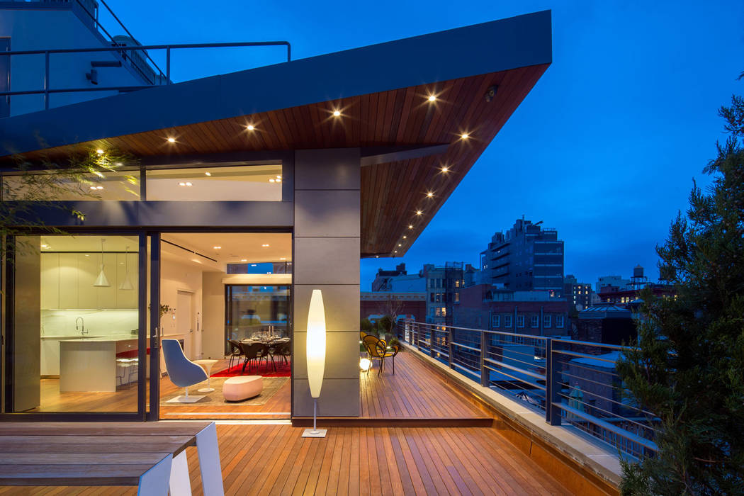 Soho Penthouse | Terrace GD Arredamenti Multi-Family house GeD cucine,GD cucine,GD Arredamenti,outdoor lighting,night lighting,LED Lighting,wood flooring,warm colours,bright colours,outdoor furniture