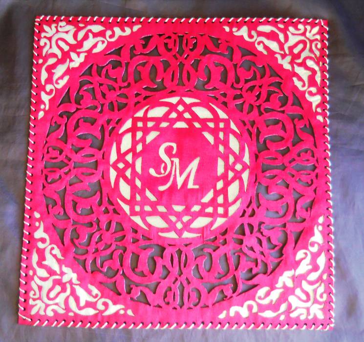 Placemats with owner's monogram Alexandrova living DECOR Modern dining room Textile Amber/Gold place mats,interior,interior design,perforation,textile,ornaments,handmade,interior elements,lace,oriental ornament,placemats,Accessories & decoration