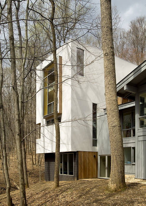 Forest House, KUBE architecture KUBE architecture Casas modernas