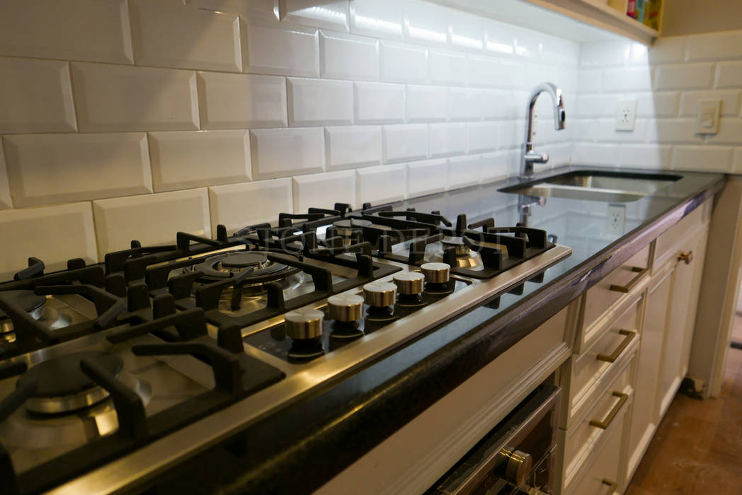 Absolute Black Granite Kitchen Countertop in Buenaventura Condominium, Cebu City, Stone Depot Stone Depot Küchenzeile