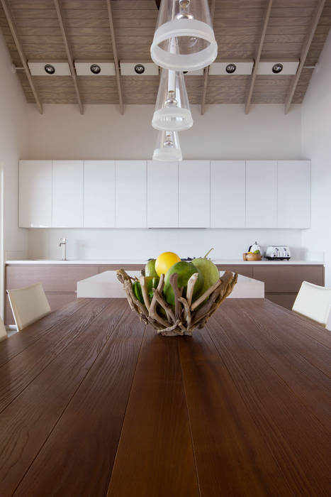 La Luna Estate | Dining Room GD Arredamenti Built-in kitchens Solid Wood Multicolored GD Arredamenti,GeD cucine,GD cucine,contract,kitchen table,dining table,kitchen chairs,dining chair,kitchen lighting,white kitchen,stone sink,kitchen sink