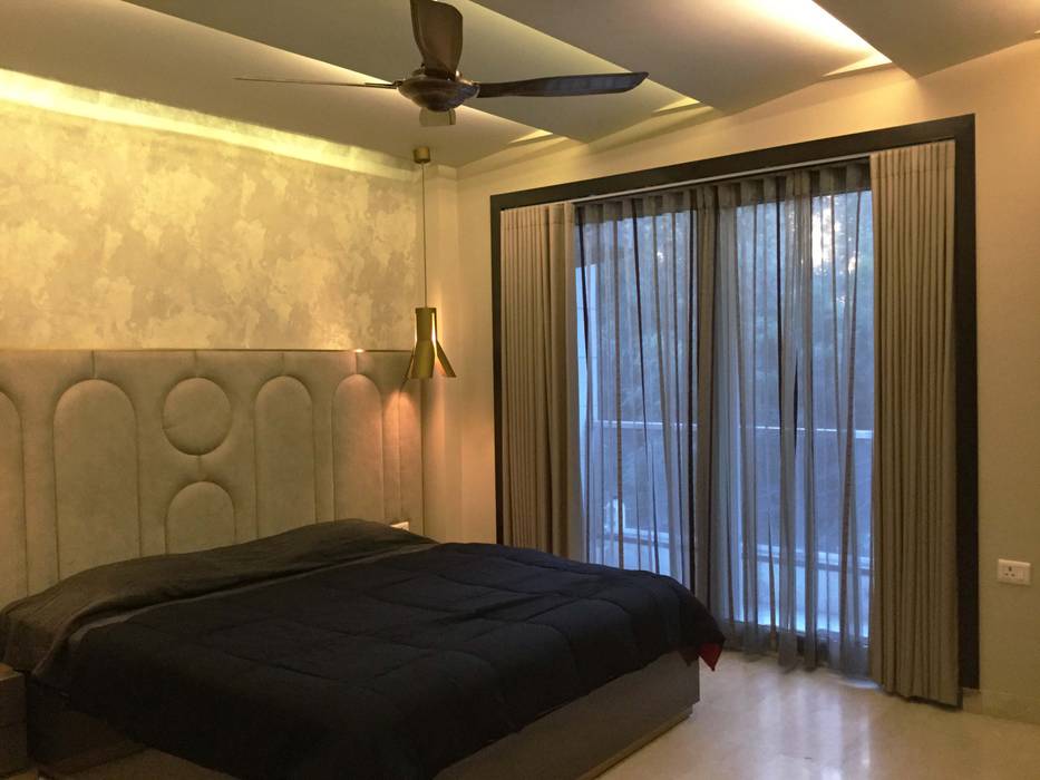 Residence Design, Bhera Enclave, H5 Interior Design H5 Interior Design Camera da letto eclettica