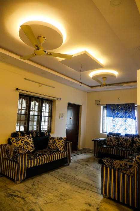 Mr. KoteshwarRao Uppal, Ghar Ek Sapna Interiors Ghar Ek Sapna Interiors Modern living room