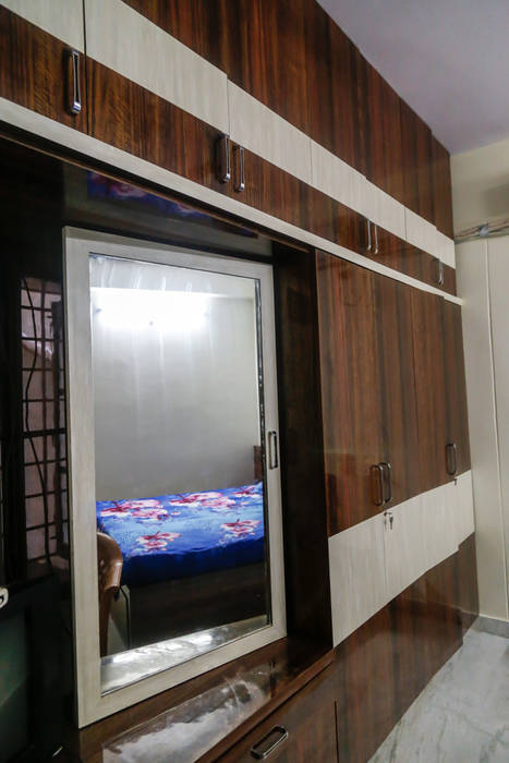 Mr. KoteshwarRao Uppal, Ghar Ek Sapna Interiors Ghar Ek Sapna Interiors Modern style bedroom