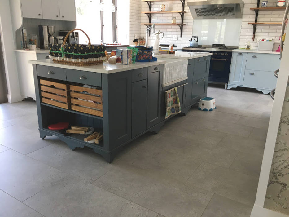 Industrial Kitchen. A kitchen style for big space, Nick and Nelly Kitchens Nick and Nelly Kitchens Keukenblokken MDF