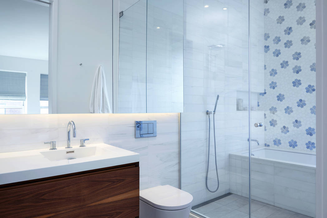 Tribeca Apartment, Sarah Jefferys Design Sarah Jefferys Design Modern Bathroom