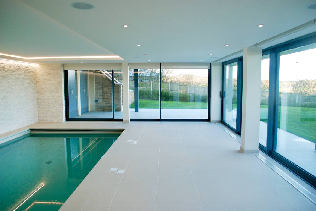 Family Home in Swanage, Dorset, David James Architects & Partners Ltd David James Architects & Partners Ltd Modern Pool indoor pool