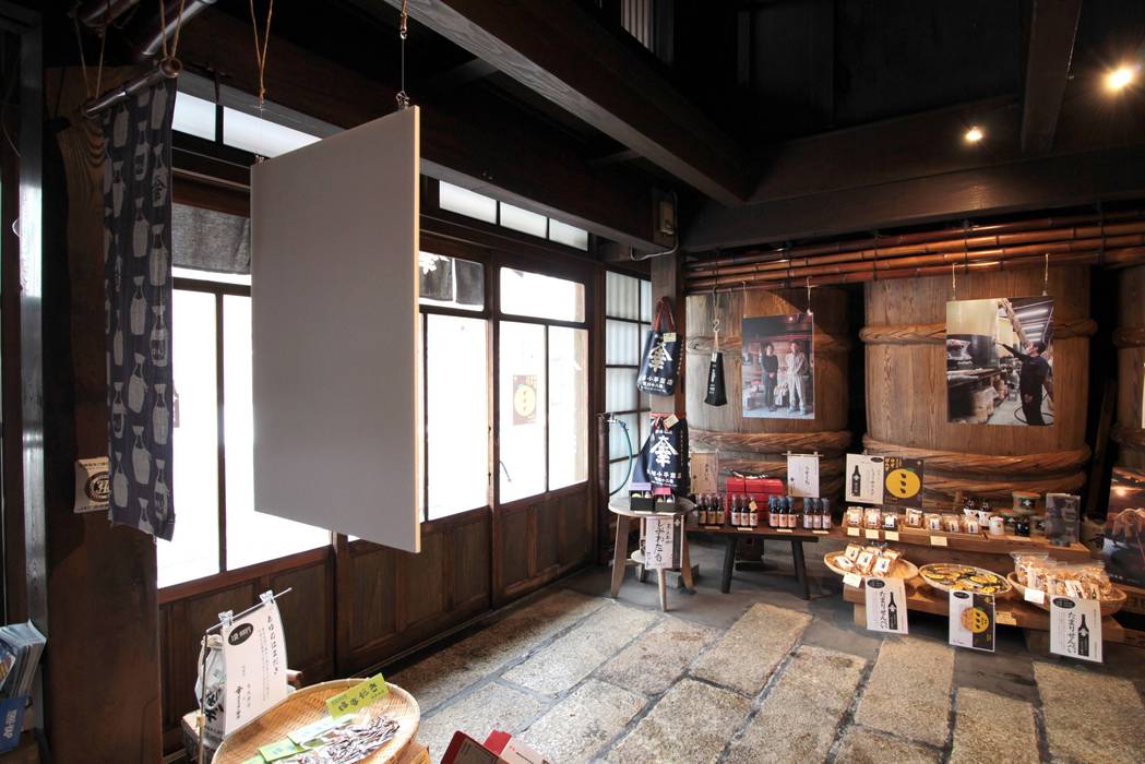 kinomotohonmono-Exhibition, ALTS DESIGN OFFICE ALTS DESIGN OFFICE オリジナルな 壁&床