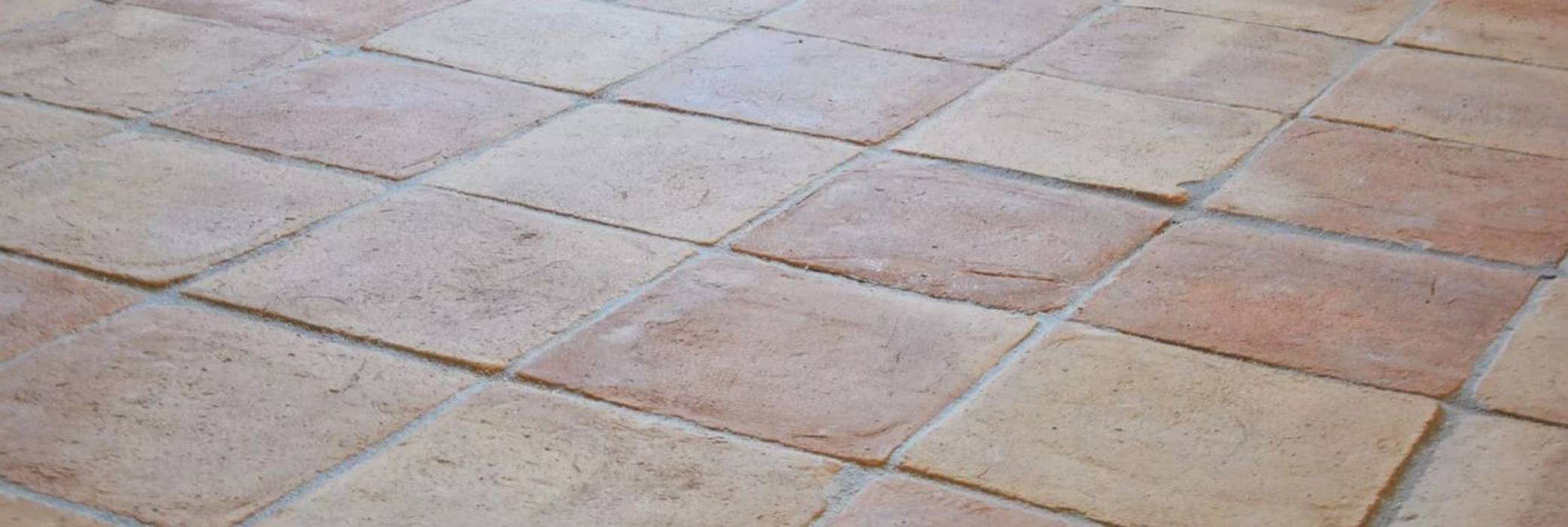 Handcrafted terracotta: product of passion - handcrafted terracotta floor tiling, Terrecotte Europe Terrecotte Europe Espaços comerciais Arenito Centros de congressos