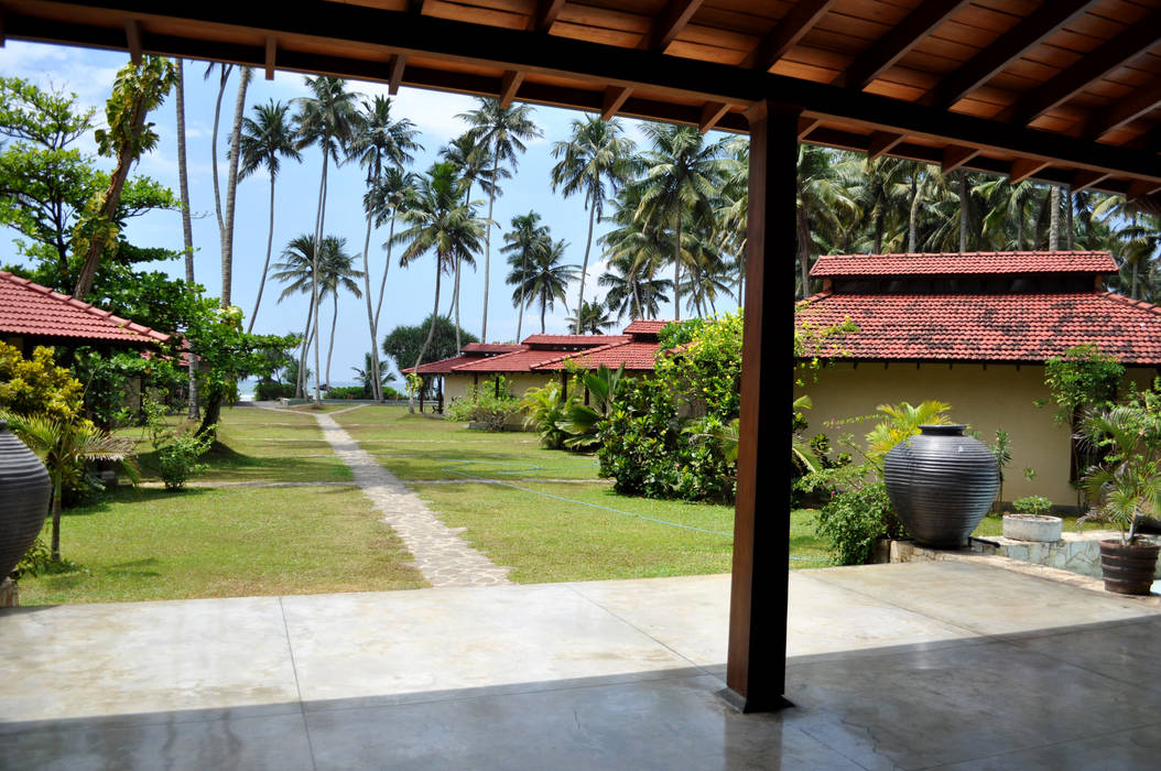 Weligama Bay Resort in Sri Lanka, Interiordesign & Styling Interiordesign & Styling Espaços comerciais Madeira Efeito de madeira Hotéis