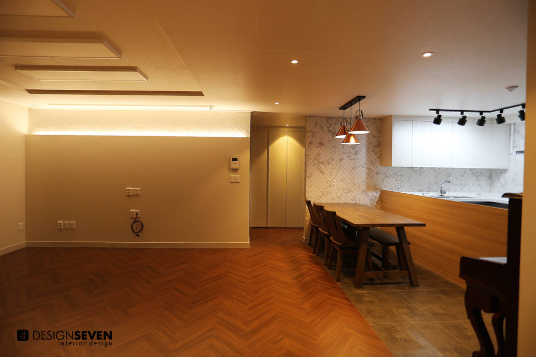 용호롯데 APT, 디자인세븐 디자인세븐 Modern living room Engineered Wood Transparent Accessories & decoration