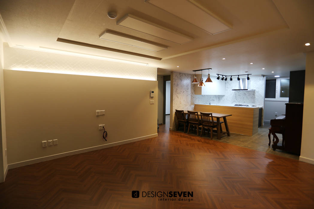 용호롯데 APT, 디자인세븐 디자인세븐 Living room Wood Wood effect Accessories & decoration