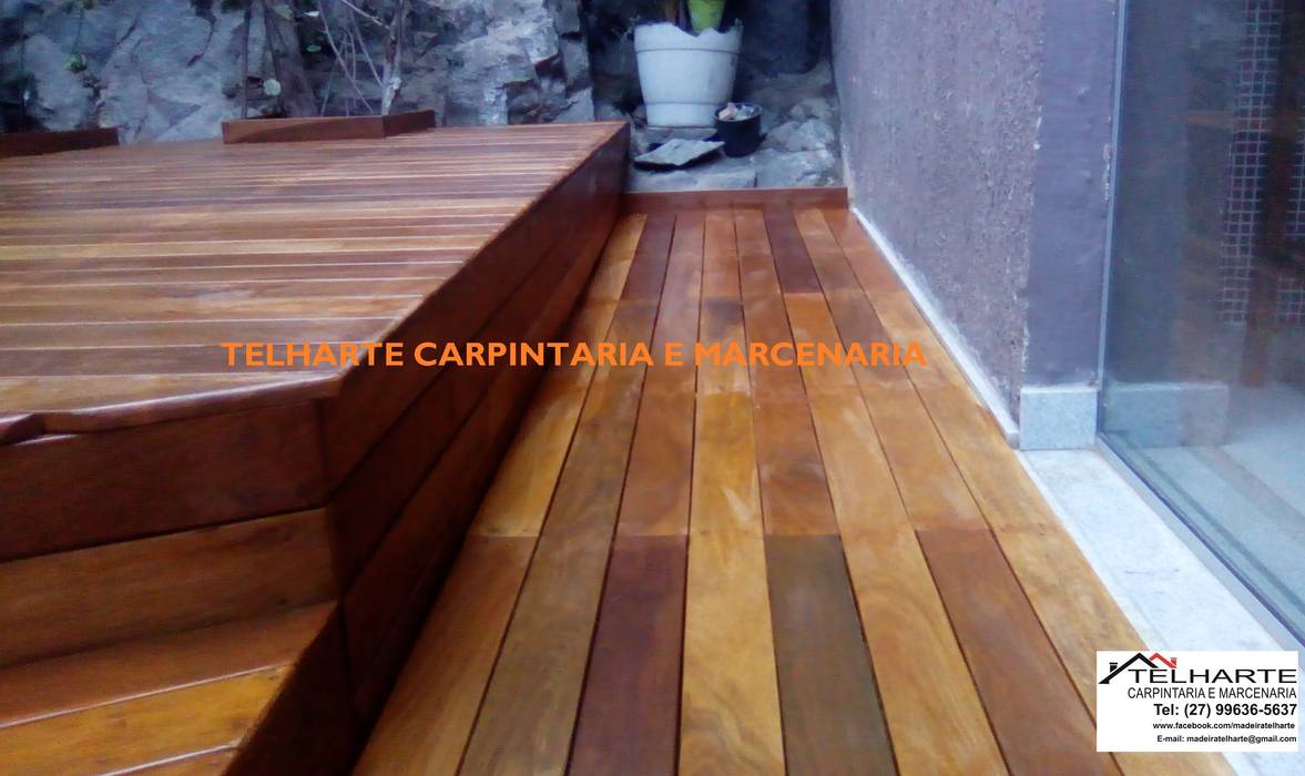 PERGOLADO E DECK EM MADEIRA COM DEGRAU MÓVEL, TELHARTE CARPINTARIA E MARCENARIA TELHARTE CARPINTARIA E MARCENARIA Rustic style conservatory