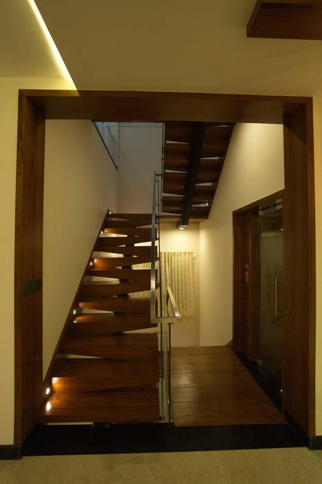 Metal with wood stairs combo homify Stairs