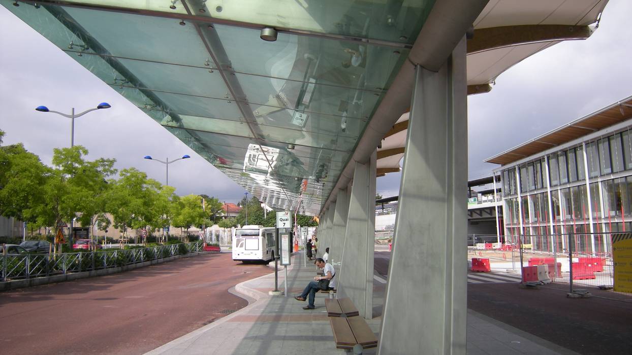 gare multimodale d'Ermont-Eaubonne, Atelier du Point du Jour Atelier du Point du Jour Espacios comerciales Hierro/Acero Aeropuertos