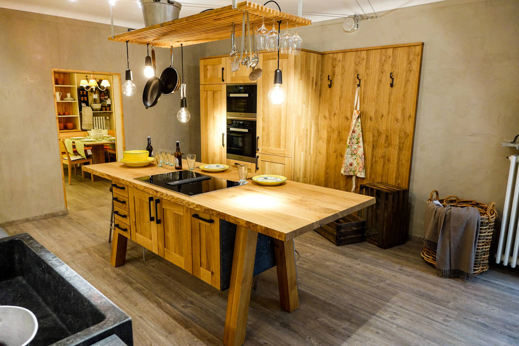 A Real Rustic Oak Kitchen Rustikale Kuchen Von Casalife Rustikal Holz Holznachbildung Homify