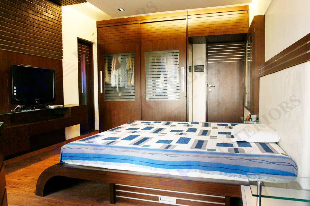 Sagar bajaj, SP INTERIORS SP INTERIORS Modern style bedroom