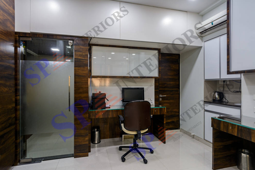 MAK traders, SP INTERIORS SP INTERIORS Commercial spaces Office buildings