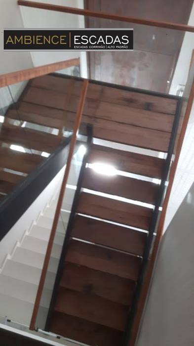 escadas, ambience escadas e corrimão ambience escadas e corrimão Escaleras Hierro/Acero