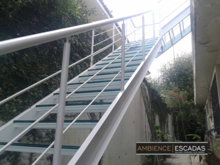 escadas, ambience escadas e corrimão ambience escadas e corrimão Treppe