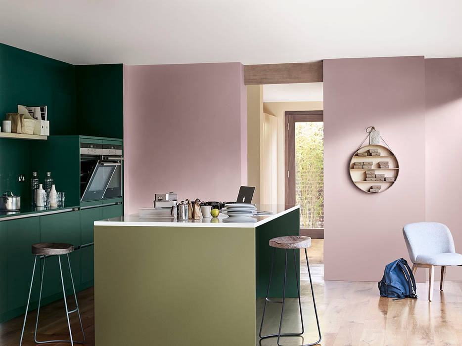 The Playful Kitchen Dulux UK Dapur Modern Green heart wood,heartwood,dulux,kitchen,kitchen island,heather green,family,contemporary,pink