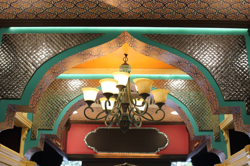 Symetree Jewelry Store Khan Market New Delhi Lean To Roof By