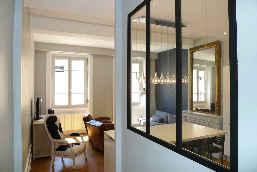 Appartement 55 m2, RB CONCEPT RB CONCEPT Salon classique Fer / Acier verriere,cuisine,rénovation,RBCONCEPT
