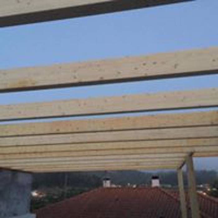 Estruturas de pisos e telhados, Drevo - Wood Solutions Lda Drevo - Wood Solutions Lda Villa