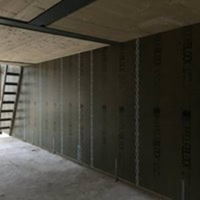 Construção de Moradia em França - Obra a decorrer 2018, Drevo - Wood Solutions Lda Drevo - Wood Solutions Lda Ruang Keluarga Modern