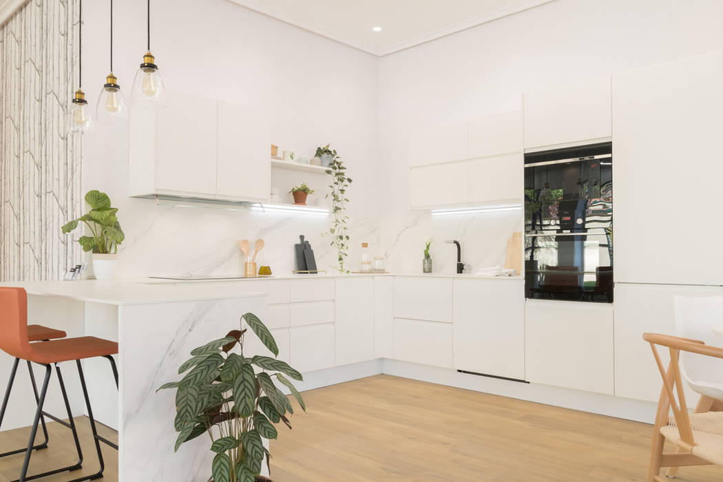 REFORMA Y DECORACION DE NUESTRAS OFICINAS, Become a Home Become a Home Built-in kitchens
