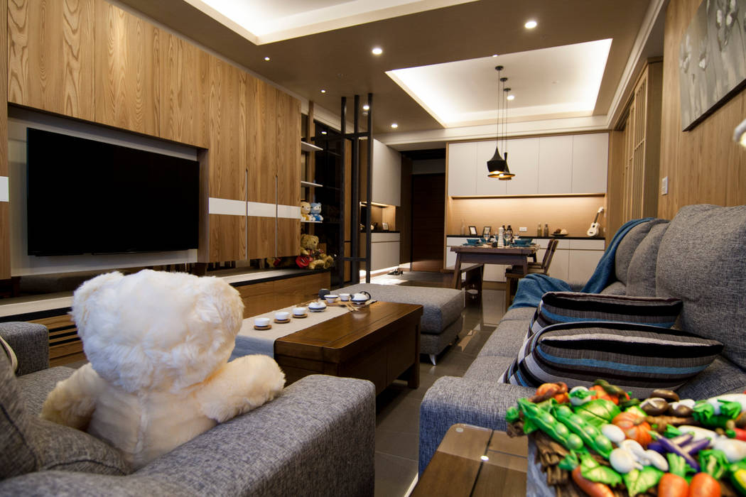日式休閒的退休宅居, 青築制作 青築制作 Classic style living room
