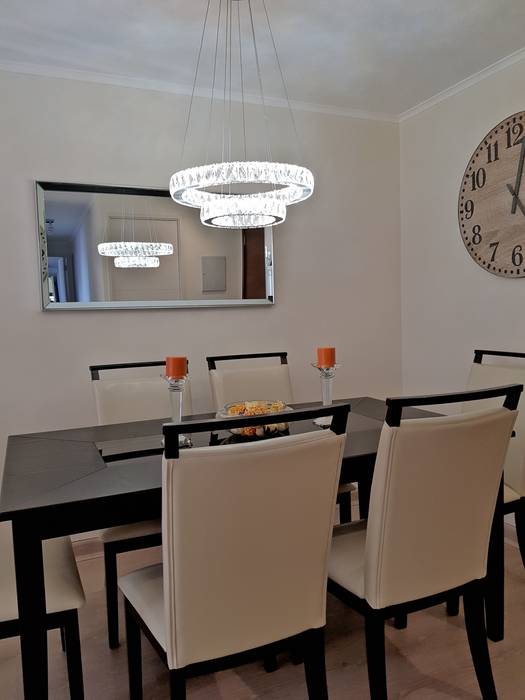 Living comedor 28 m2, Oscar Saavedra Diseño y Decoración Spa Oscar Saavedra Diseño y Decoración Spa Modern dining room Engineered Wood Transparent