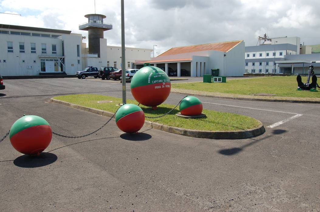 Intervenção no Porto da Praia da Vitória, PE. Projectos de Engenharia, LDa PE. Projectos de Engenharia, LDa 바닥