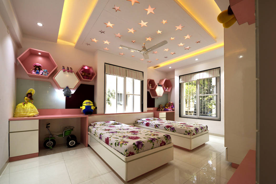 Mr. Shekhar Bedare's Residence, GREEN HAT STUDIO PVT LTD GREEN HAT STUDIO PVT LTD Kamar tidur anak perempuan Kayu Lapis