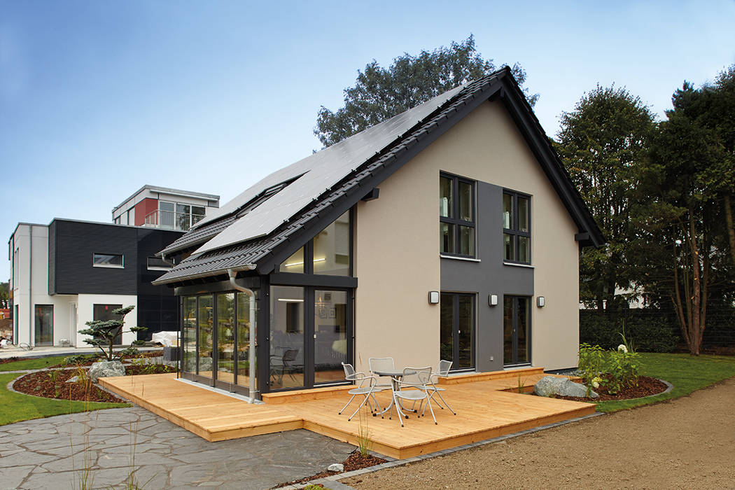 NEO 312 - Das Einfamilienhaus mit Wintergarten homify Passivhaus Einfamilienhaus,Musterhaus,Fertighaus,Wintergarten,Terrasse,Photovoltaik,Energie,fertighausbau,holzbauweise,fertighäuser