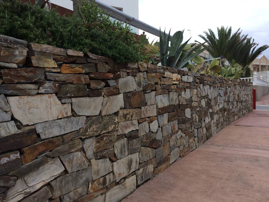 homify Rock Garden Stone