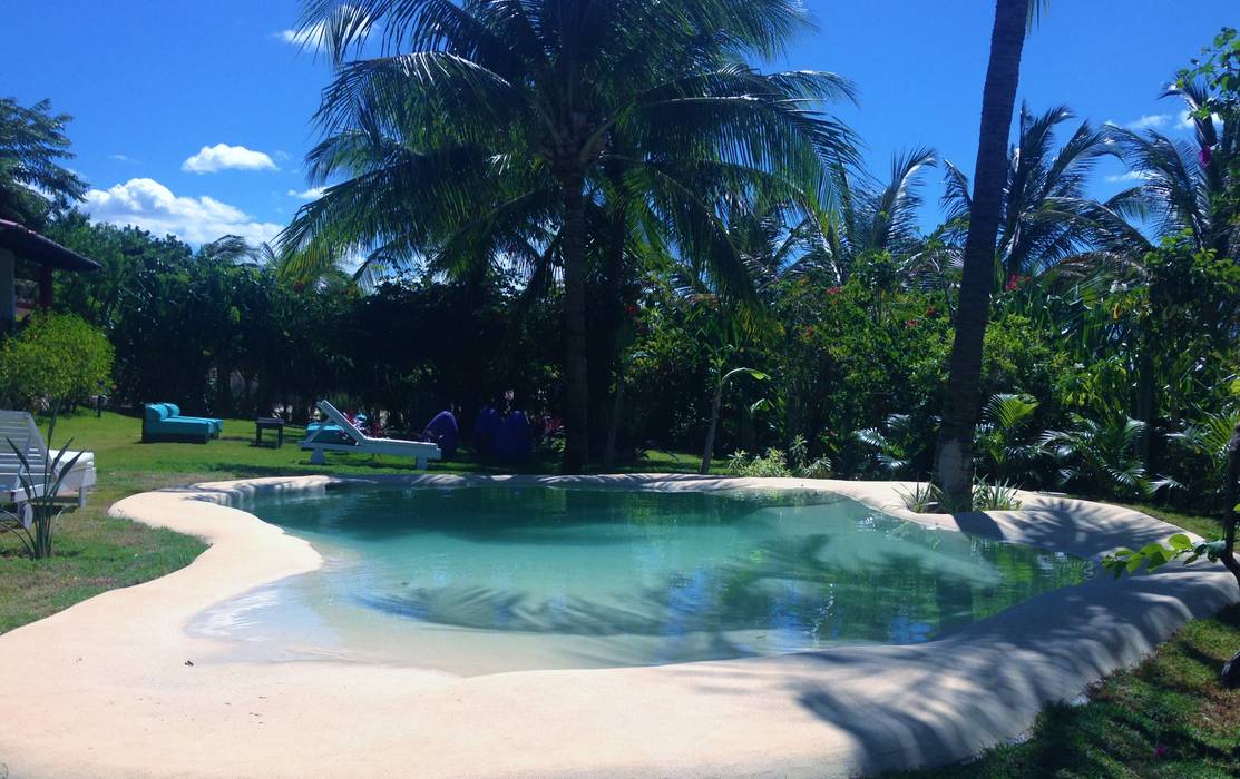 Piscina de Areia. Pousada em Sao Miguel do Gostoso. RN, Bebig Brasil. Piscinas de Areia Bebig Brasil. Piscinas de Areia Swimming pond Stone