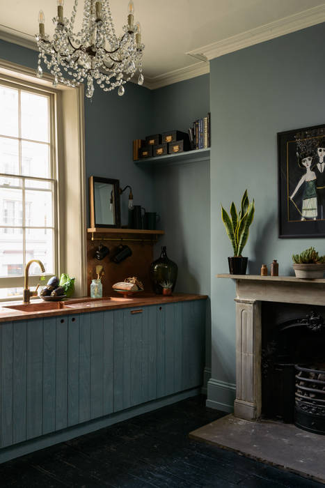 The Sebastian Cox Kitchen at St. John's Square by deVOL deVOL Kitchens Modern Kitchen Solid Wood Multicolored paint,painted walls,blue,fireplace,details,tint,dye,clerkenwell blue
