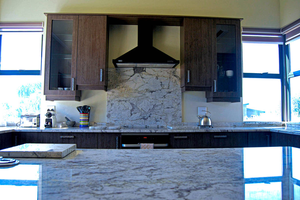 Jax Meyer Kitchen & BIC's, Capital Kitchens cc Capital Kitchens cc Built-in kitchens Wood Wood effect