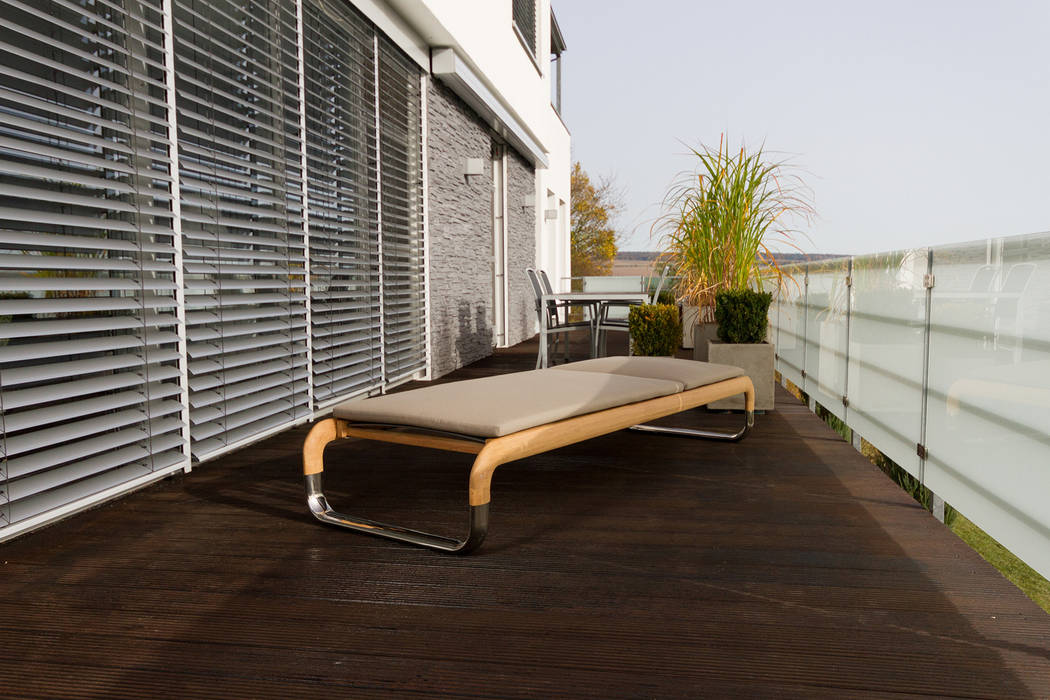 LUXUS-Liege H2K, hake konzept hake konzept Balcones y terrazas modernos Mobiliario